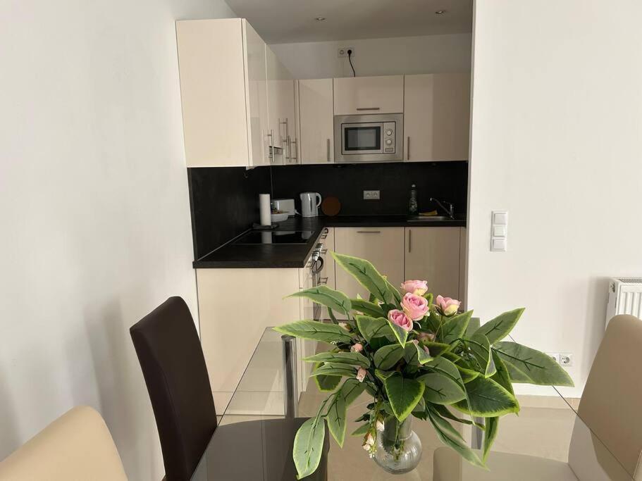 Apartment Merkur Vienna Luaran gambar